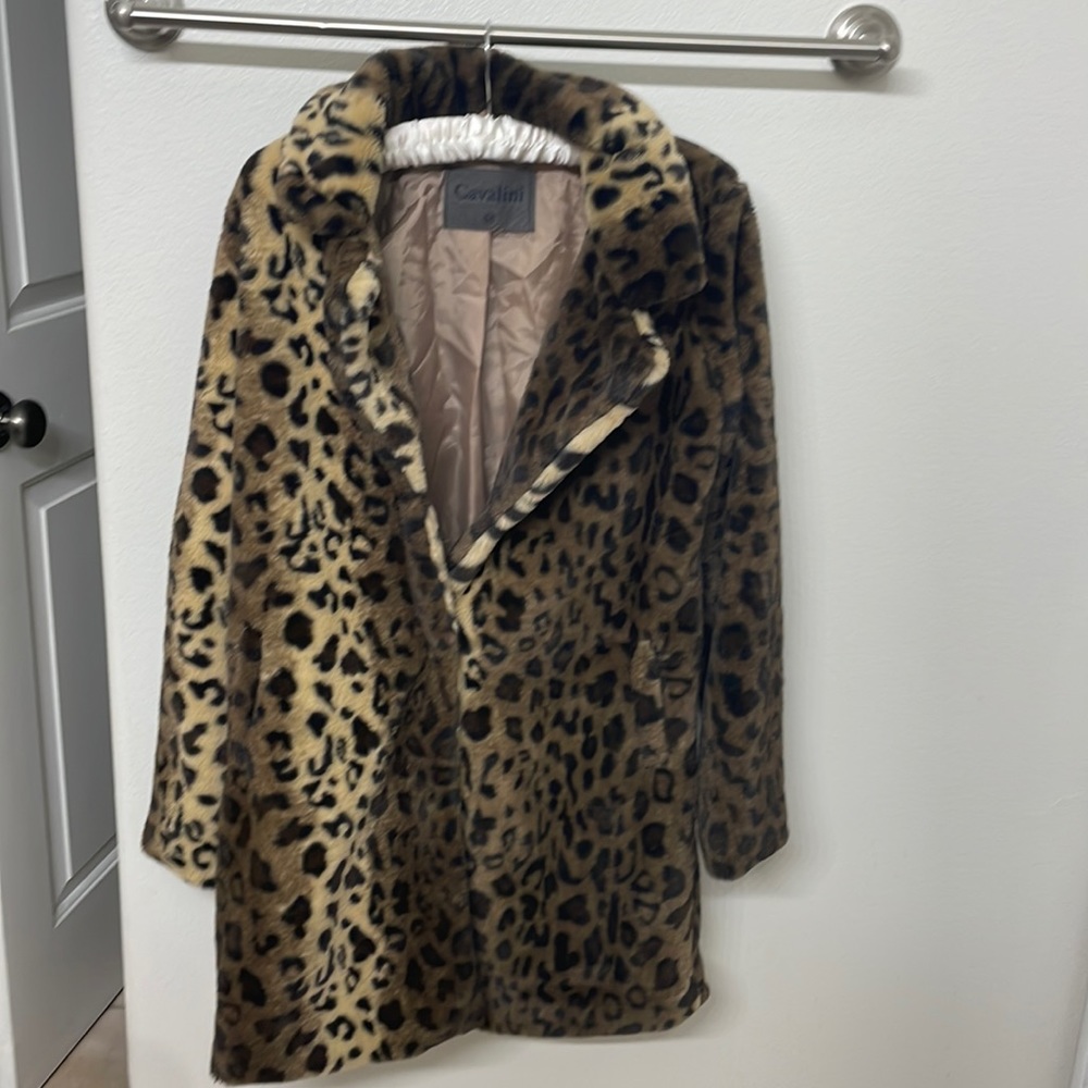 coat very comfy brand new without tax size M